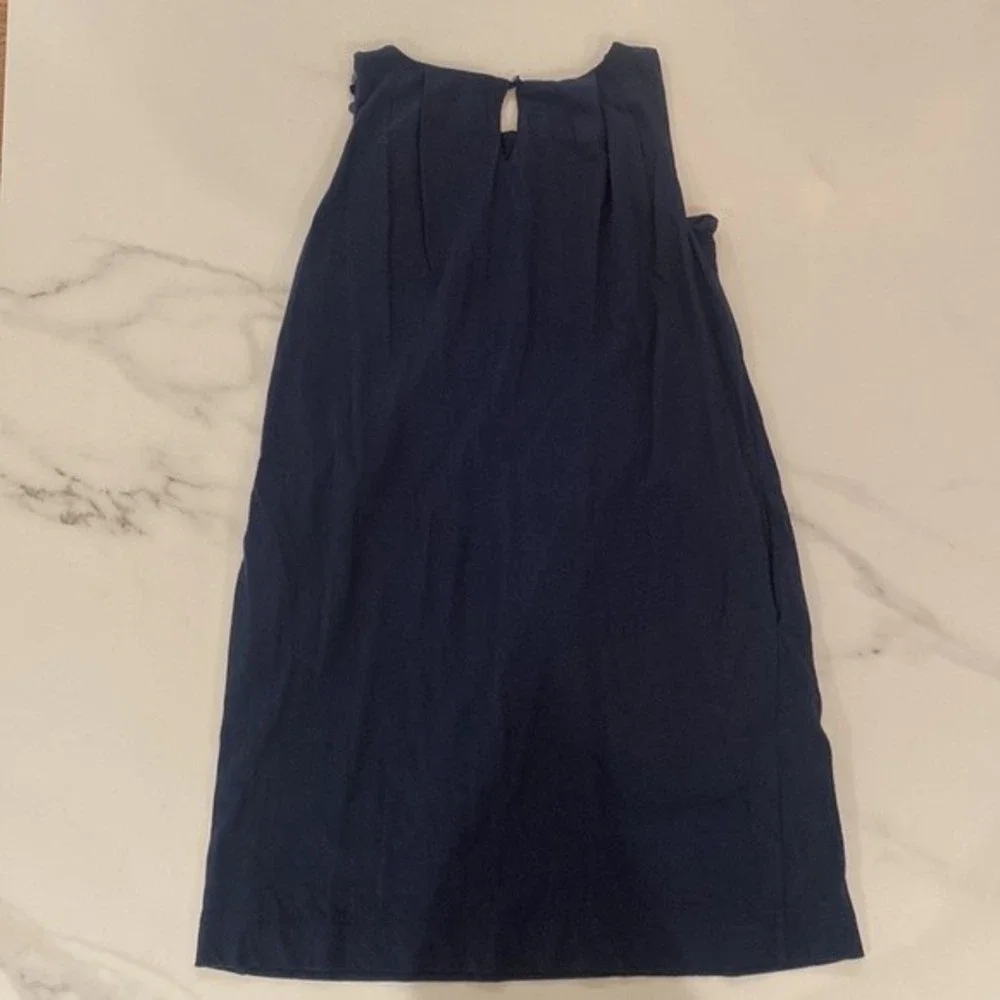 Crewcuts very gently